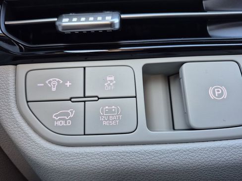 New 2026 Kia Sportage EX image 25