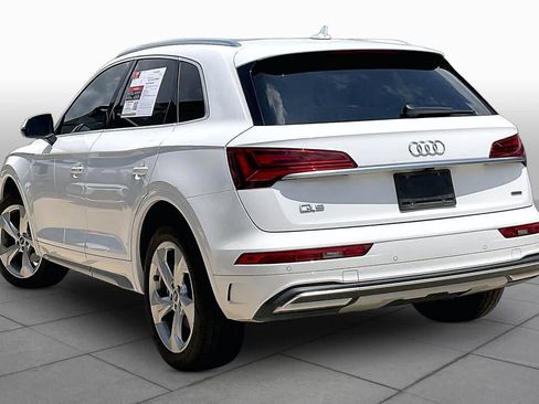 Used 2021 Audi Q5 2.0T Premium Plus w/ Premium Plus Package AWD/4WD image 11