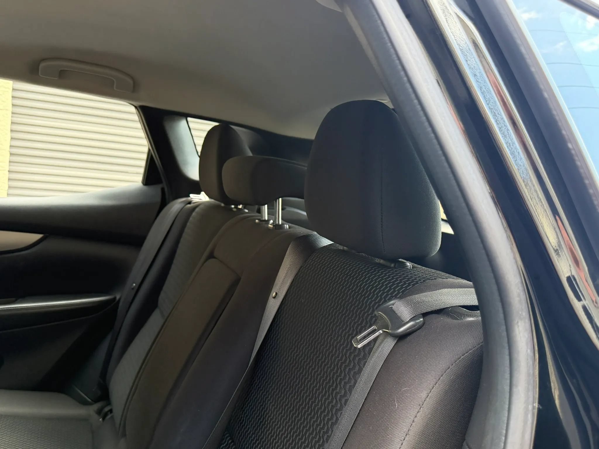 Used 2018 Nissan Rogue Sport S AWD/4WD image 31