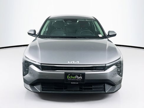 Used 2025 Kia K4 LXS image 2