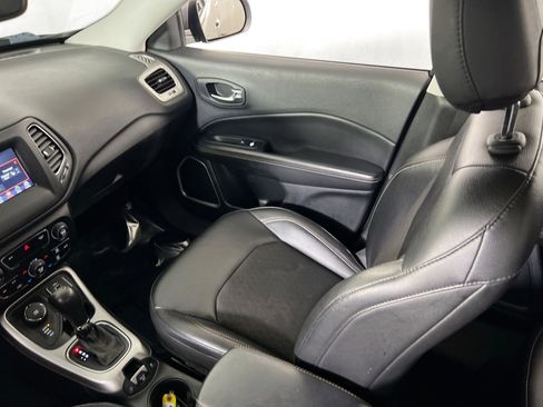 Used 2020 Jeep Compass Latitude w/ Cold Weather Group image 22