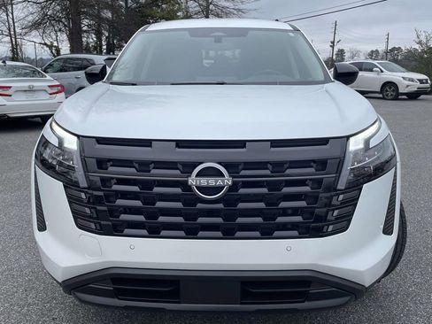 New 2026 Nissan Pathfinder SV image 6