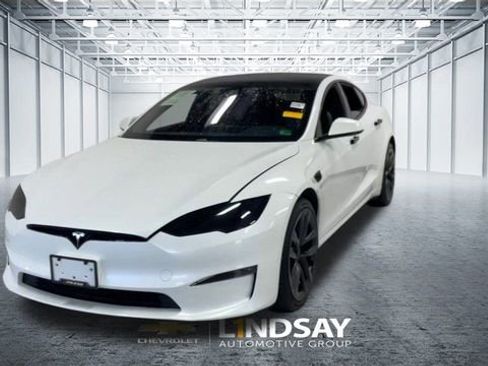 Used 2021 Tesla Model S Plaid image 5