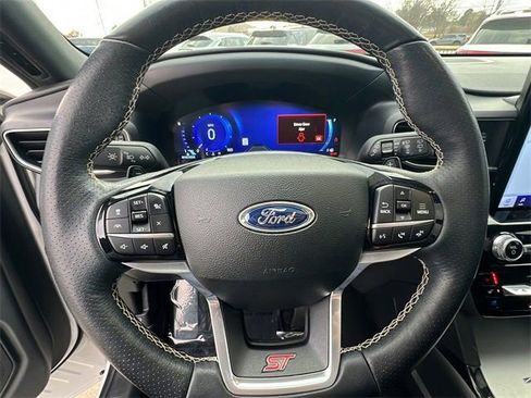 Used 2023 Ford Explorer ST w/ Equipment Group 401A image 18