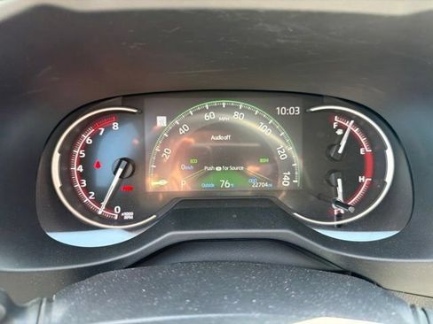 Used 2025 Toyota RAV4 XLE w/ Convenience Package AWD/4WD image 18