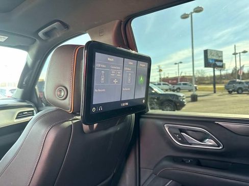 Used 2021 GMC Yukon AT4 w/ AT4 Premium Plus Package image 19