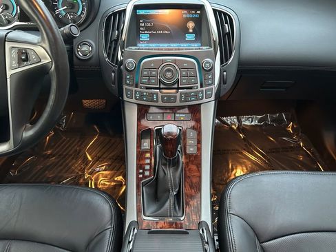 Used 2013 Buick LaCrosse Premium w/ Driver Confidence Package image 12