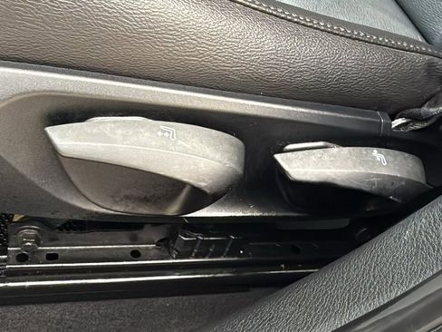 Used 2015 BMW X1 sDrive28i image 13