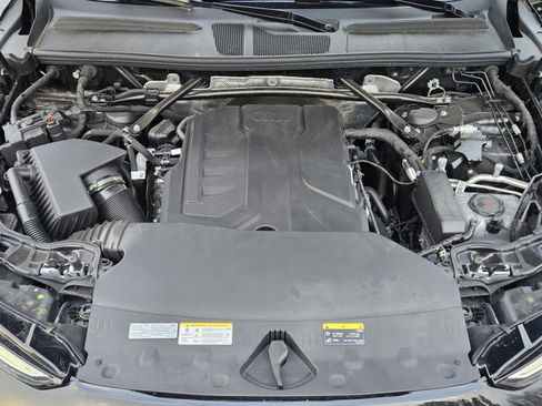 New 2025 Audi Q5 Prestige image 19