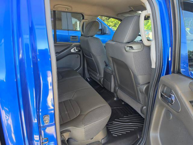Used 2013 Nissan Frontier PRO-4X AWD/4WD image 16