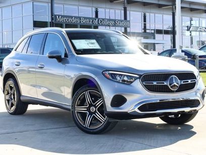 New 2026 Mercedes-Benz GLC 300