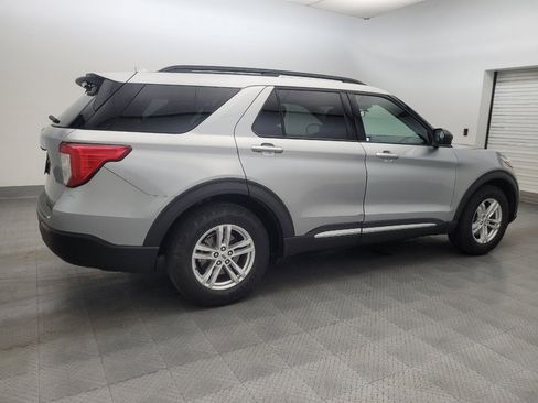 Used 2020 Ford Explorer XLT RWD image 10