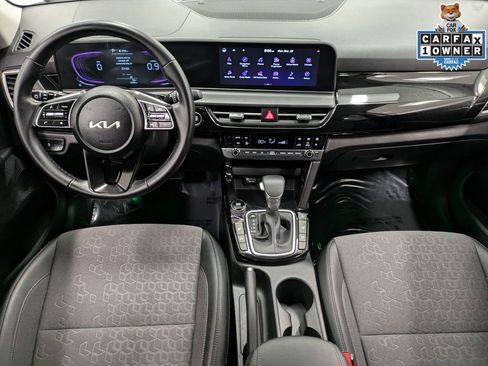 Used 2025 Kia Seltos S image 24