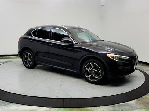 Used 2018 Alfa Romeo Stelvio AWD w/ Cold Weather Package image 3