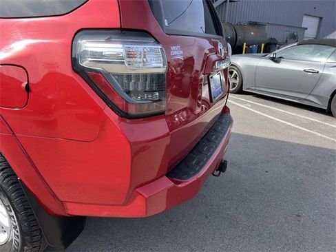 Used 2023 Toyota 4Runner SR5 Premium w/ Moonroof Package image 10