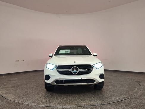 Used 2026 Mercedes-Benz GLC 300 image 5