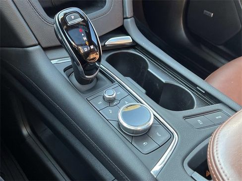 Certified 2023 Cadillac XT5 Premium Luxury image 25