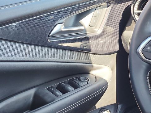 Used 2025 Chevrolet Blazer EV LT image 12