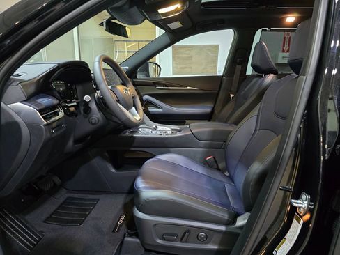 New 2026 INFINITI QX60 Sport image 22