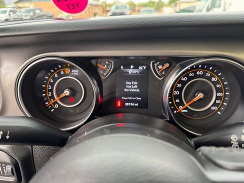 Used 2022 Jeep Wrangler Sport S image 14