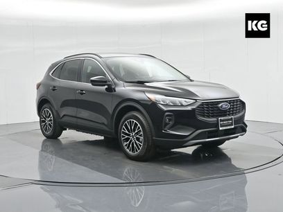 New 2025 Ford Escape SE
