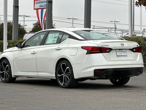 New 2025 Nissan Altima 2.5 SR image 6