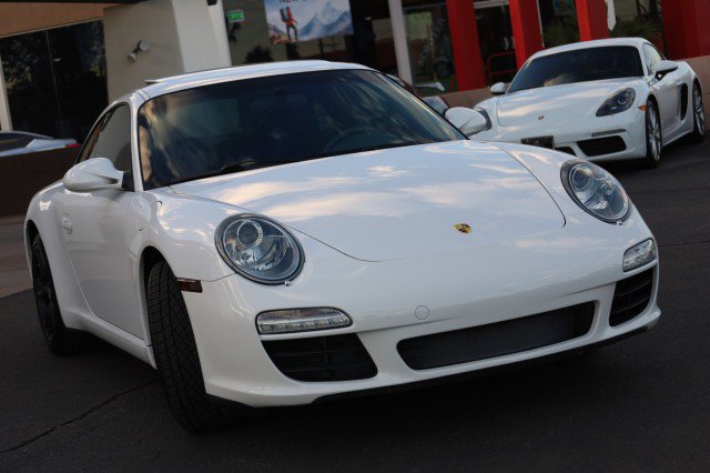 Used 2009 Porsche 911 Carrera RWD image 2