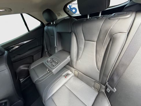 Used 2021 Buick Envision Essence w/ Sport Touring Package AWD/4WD image 22