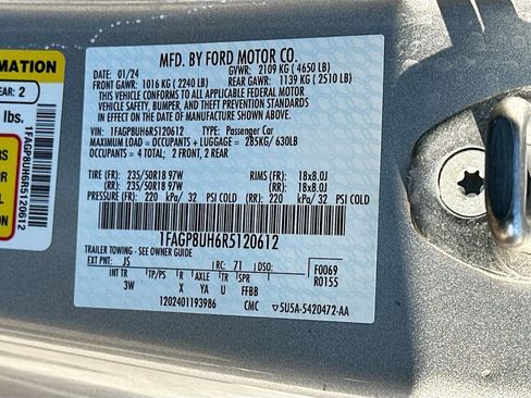 Used 2024 Ford Mustang Premium image 30