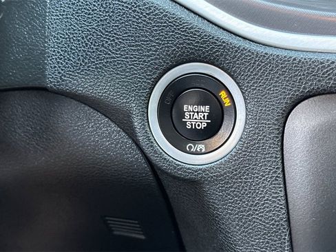 Used 2021 Dodge Charger R/T image 23