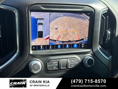 Used 2022 GMC Sierra 2500 AT4 w/ AT4 Preferred Package image 17