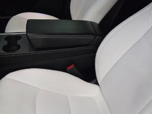 Used 2021 Tesla Model Y Performance AWD/4WD image 8