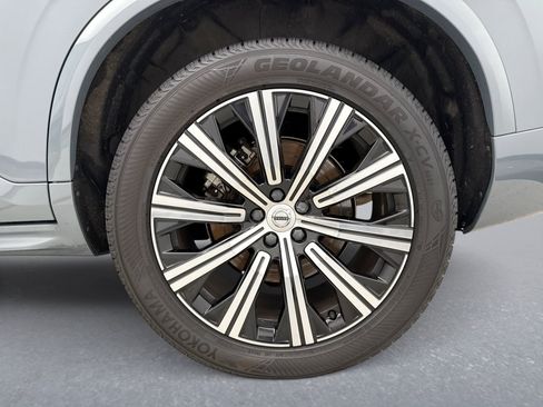 Used 2023 Volvo XC90 B6 Core w/ Protection Package Premier AWD/4WD image 13