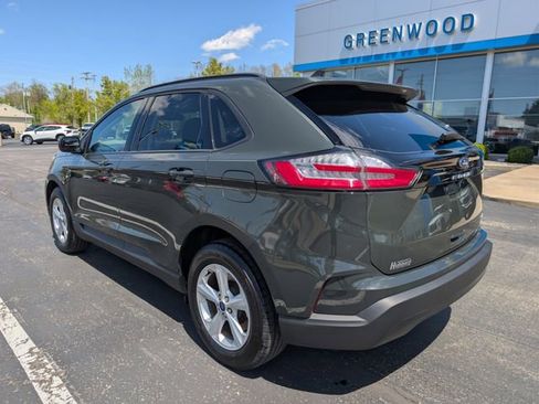 Used 2022 Ford Edge SE AWD/4WD image 3