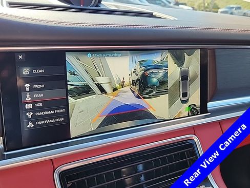 Used 2020 Porsche Panamera w/ Premium Package Plus image 4
