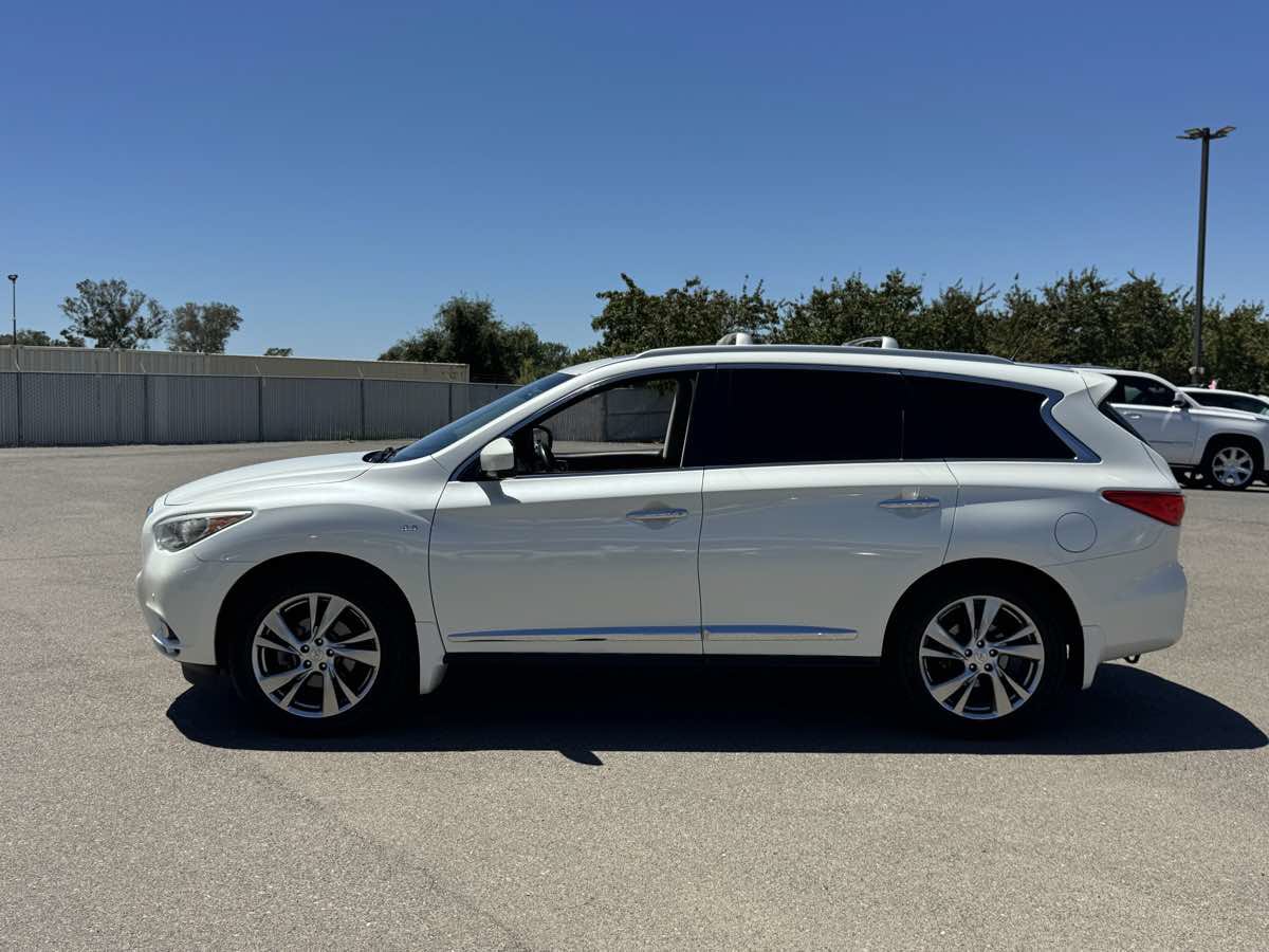 Used 2015 INFINITI QX60 Luxe w/ Deluxe Touring Package AWD/4WD image 6
