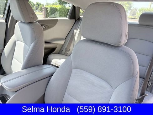 Used 2024 Chevrolet Malibu LT FWD image 11