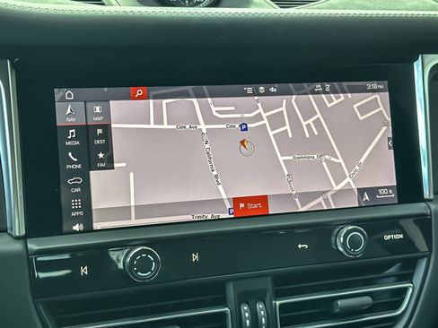 Certified 2022 Porsche Macan GTS image 19