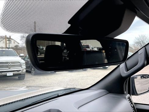 Used 2023 Nissan Frontier PRO-4X w/ Pro-4X Premium Package image 35