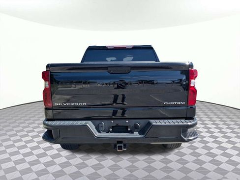 Used 2023 Chevrolet Silverado 1500 Custom RWD image 4