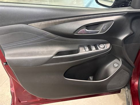 Used 2024 Buick Envista Sport Touring w/ Convenience I Package image 7