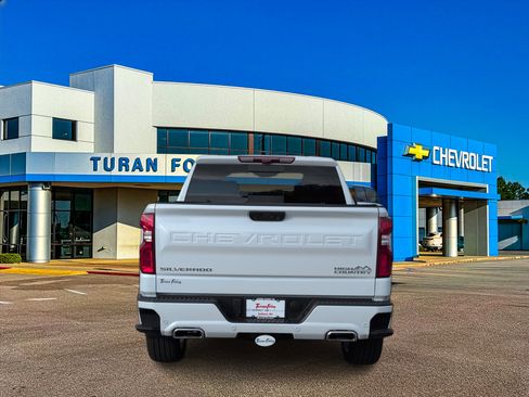 New 2026 Chevrolet Silverado 1500 High Country image 4