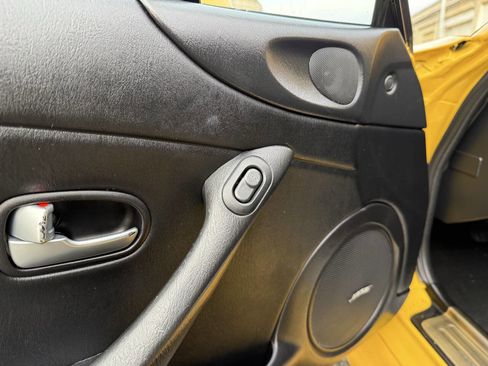 Used 2002 MAZDA MX-5 Miata SE image 36