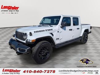 Used 2025 Jeep Gladiator Sport AWD/4WD video 1