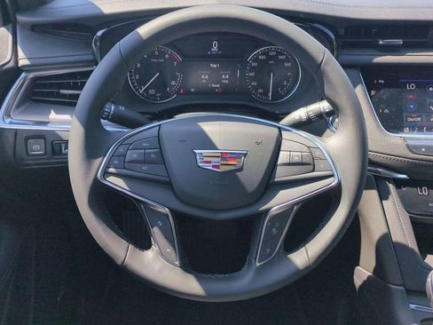 New 2026 Cadillac XT5 Luxury w/ LPO, Floor Liner Package FWD image 18