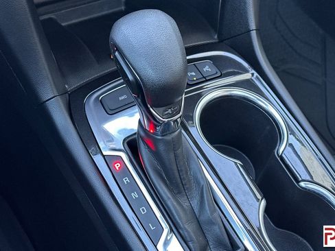 Certified 2022 Chevrolet Equinox Premier image 25