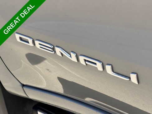 Used 2026 GMC Sierra 1500 Denali w/ Denali Reserve Package AWD/4WD image 11