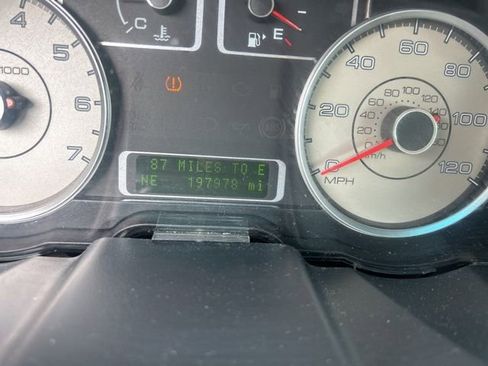 Used 2009 Ford Taurus Limited image 21