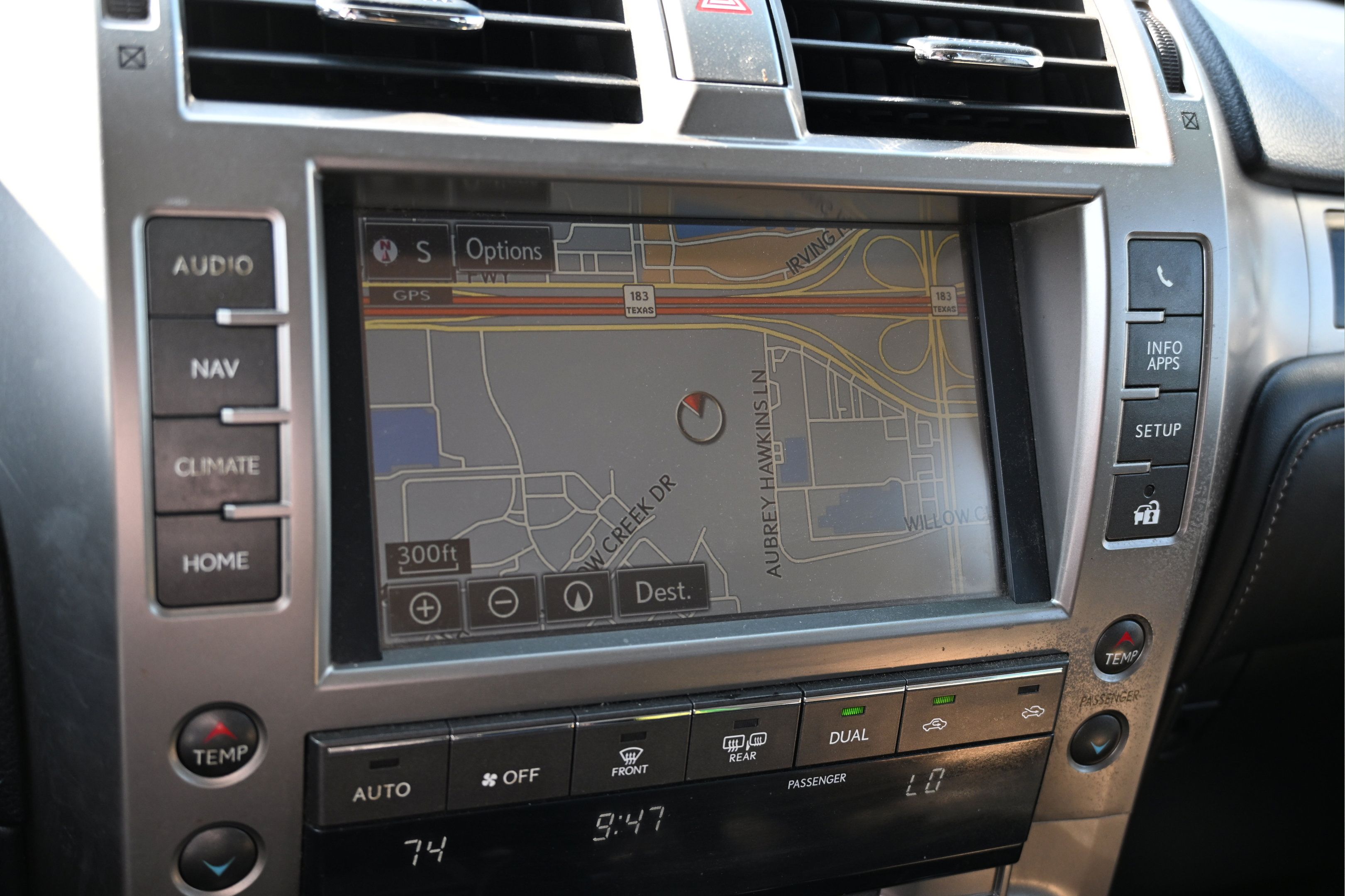 Used 2018 Lexus GX 460 w/ Navigation Package AWD/4WD image 26