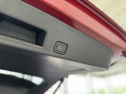 New 2026 Chevrolet Traverse LT w/ Driver Confidence Package image 36